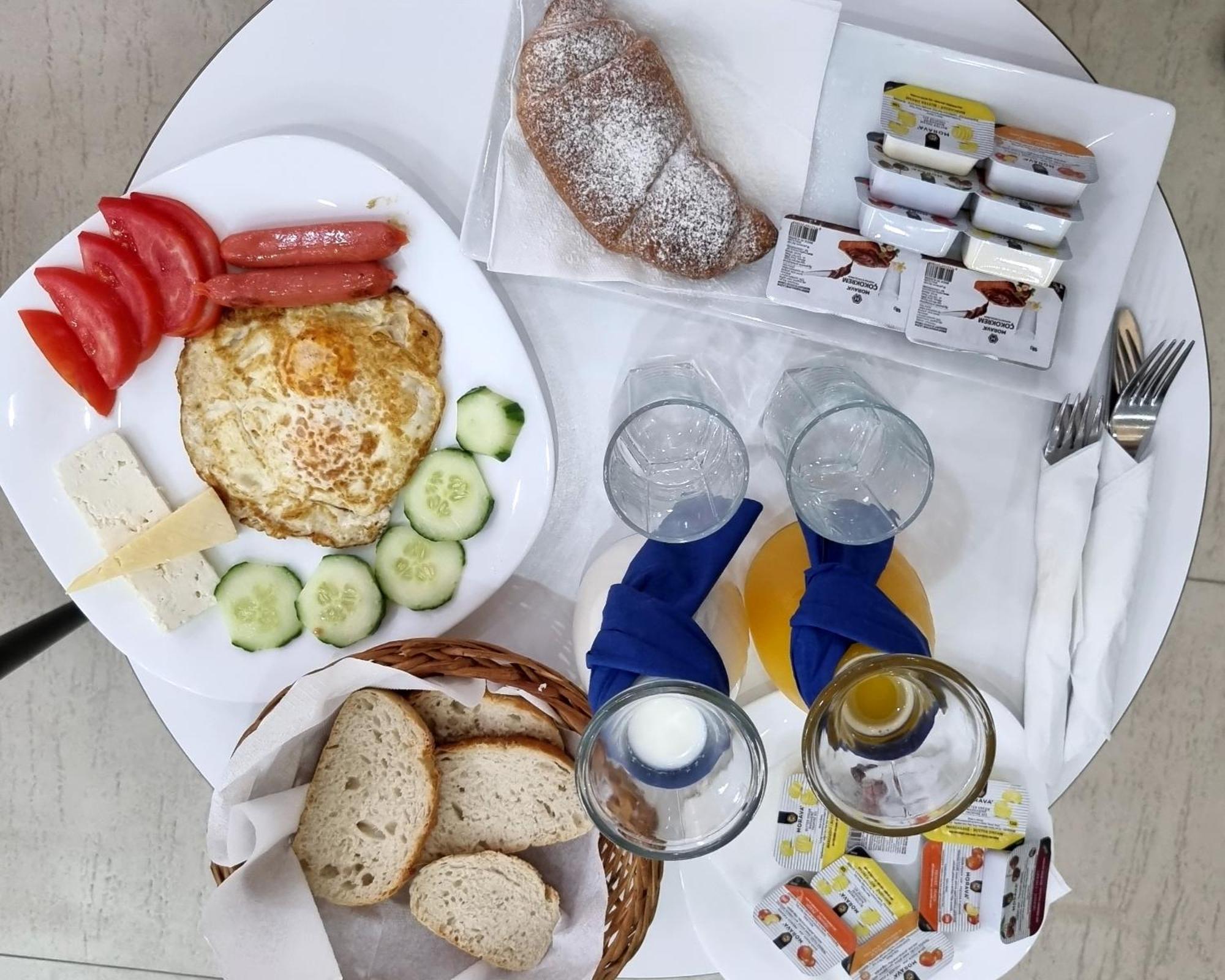 Alko Hotel Shkoder Luaran gambar