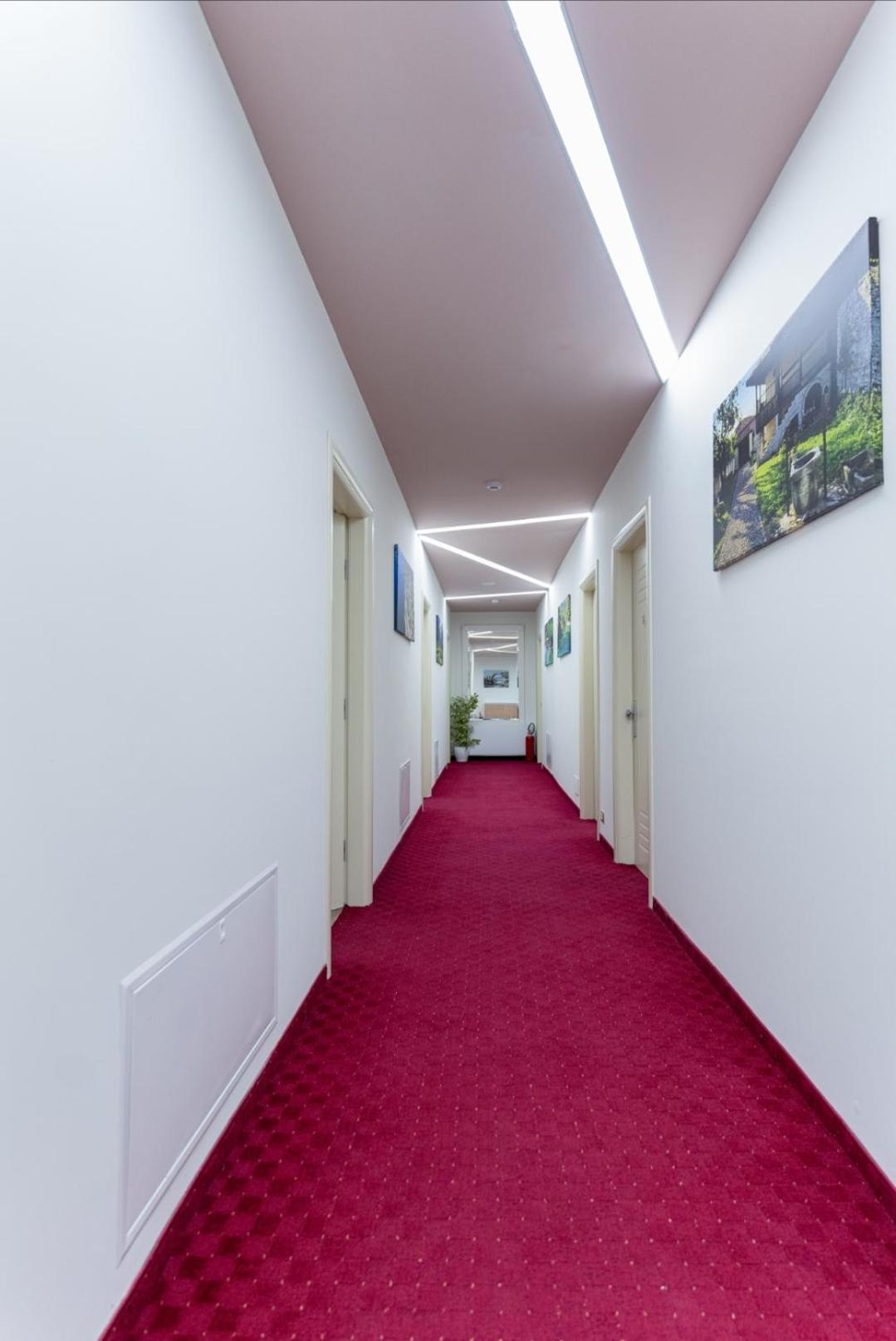 Alko Hotel Shkoder Luaran gambar