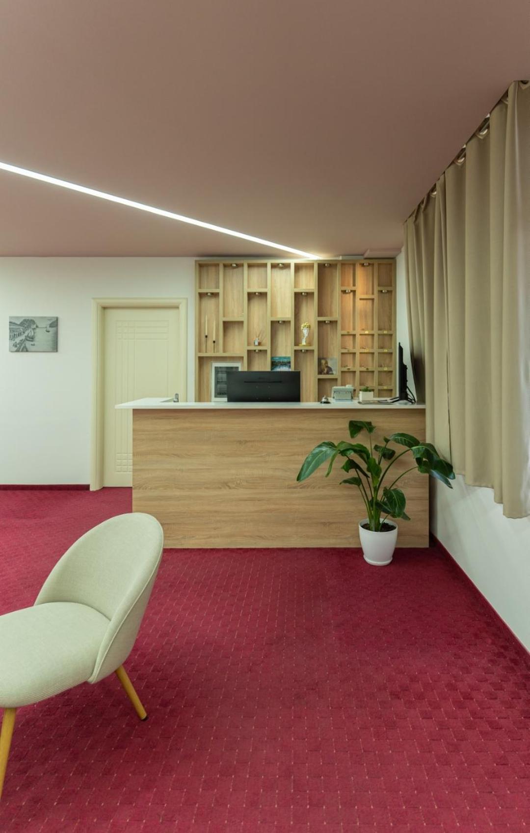Alko Hotel Shkoder Luaran gambar